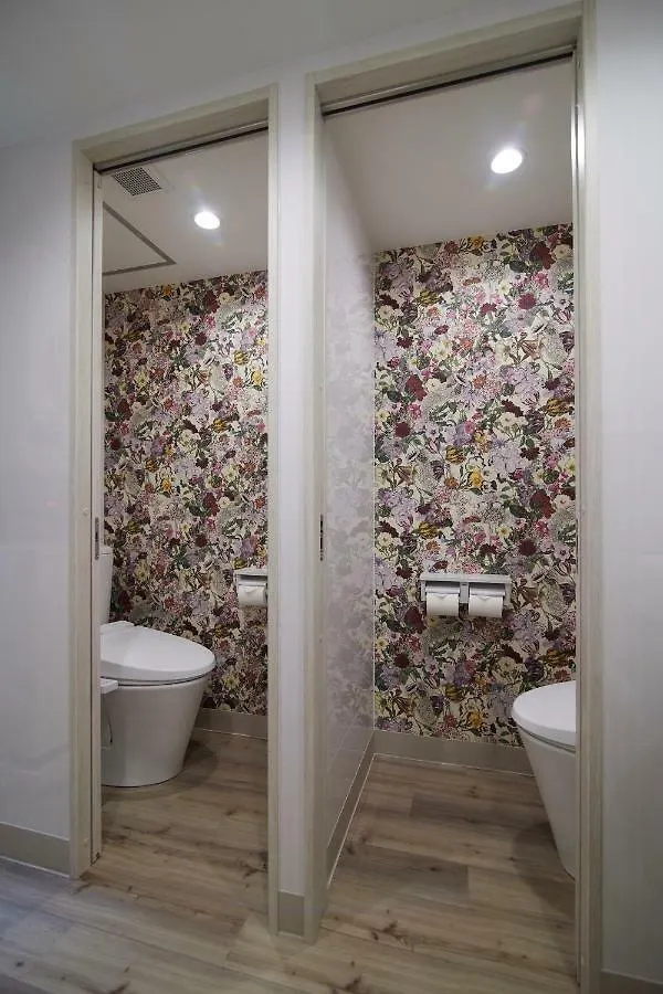 Hostel Sakura La An Osaka
